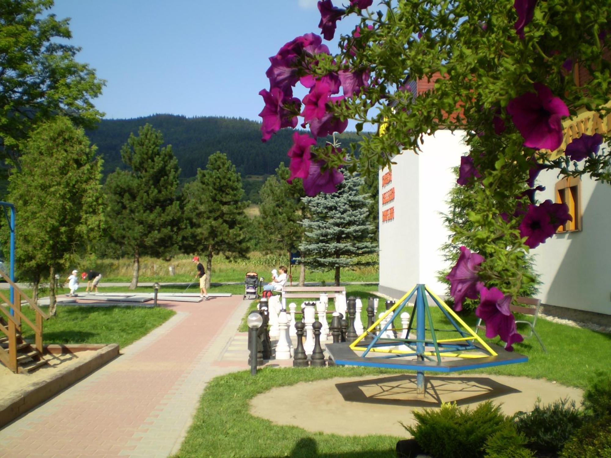 Motel Ranc Ruzomberok Exterior photo